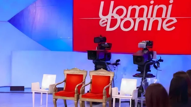 Uomini e Donne - Canale 5 - Maria De Filippi